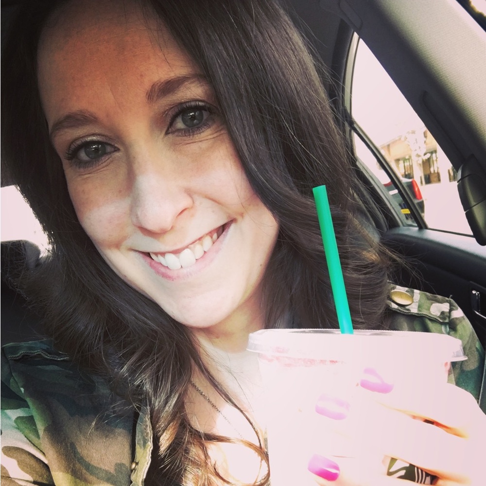 ✨Posh Ambassador Erin!✨